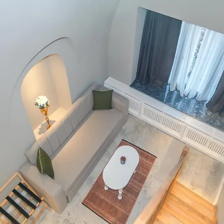 Palazzo Karakoey Hotel