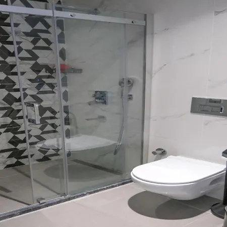 Hotel Palazzo Karakoey 4*