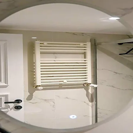 Palazzo Karakoey Hotel 4*
