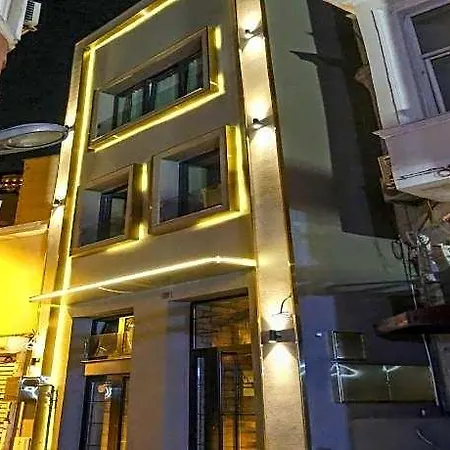 Hotel Palazzo Karakoey 4*