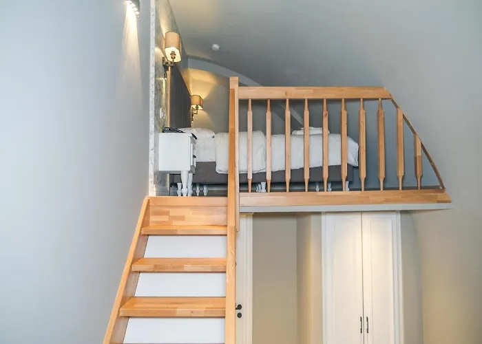 Hotel La Vida Ex Palazzo Karakoey