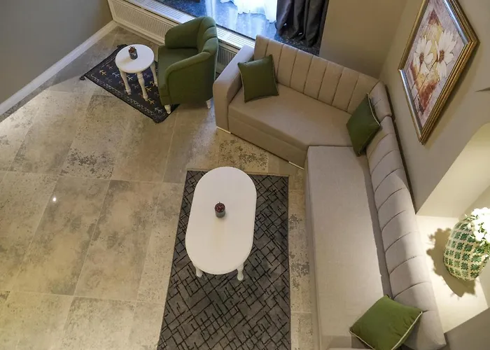 La Vida Ex Palazzo Karakoey Hotel 4*