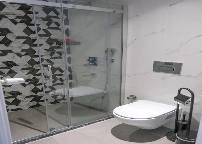 Hotel La Vida Ex Palazzo Karakoey 4*