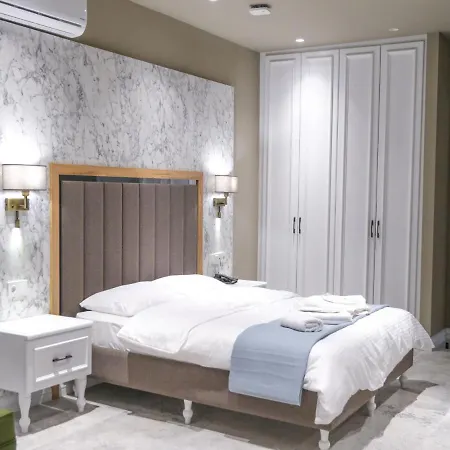 Palazzo Karakoey 4*